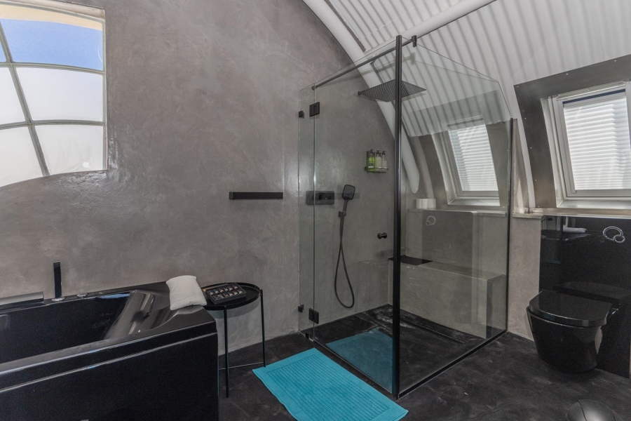 2 Bedroom Property for Sale in Cape Town City Centre Western Cape